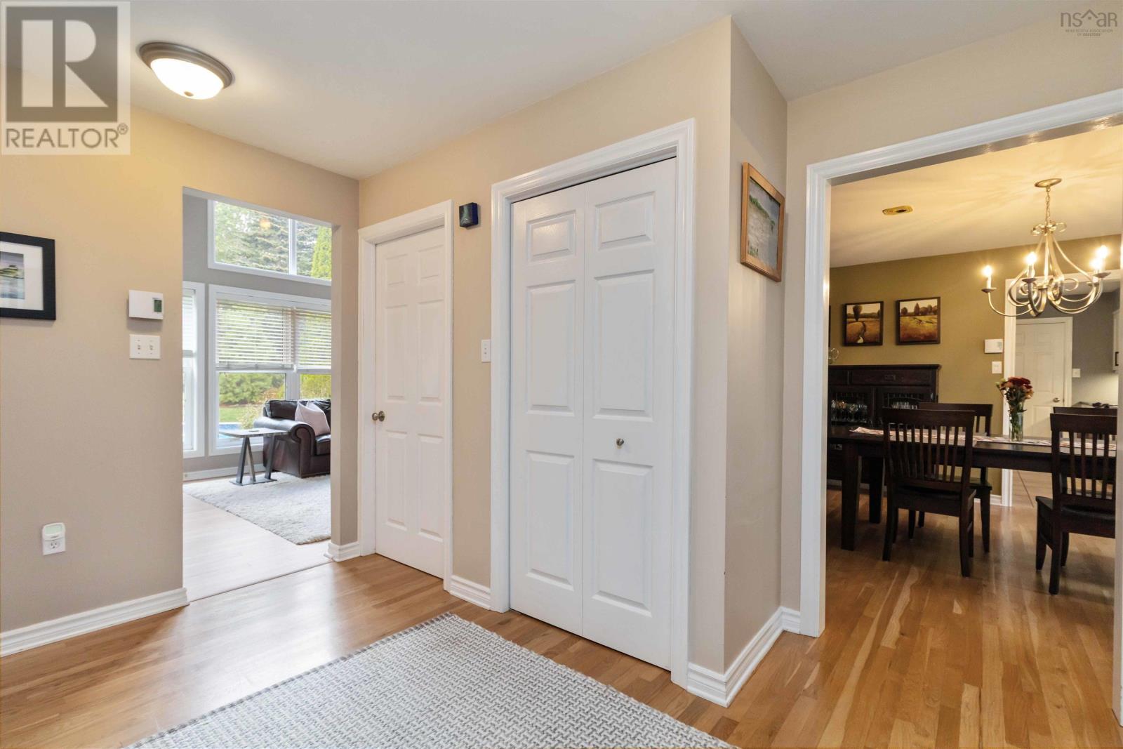 96 Crescent Street, Bridgewater, Nova Scotia  B4V 2C7 - Photo 11 - 202524680