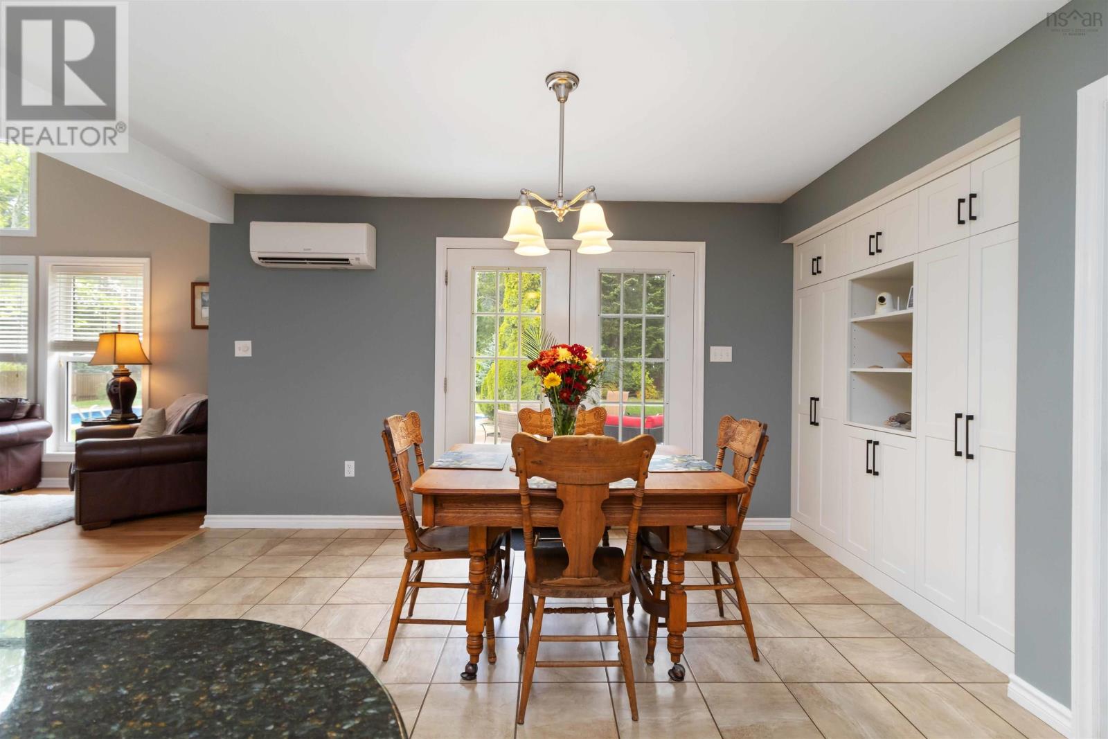 96 Crescent Street, Bridgewater, Nova Scotia  B4V 2C7 - Photo 19 - 202524680