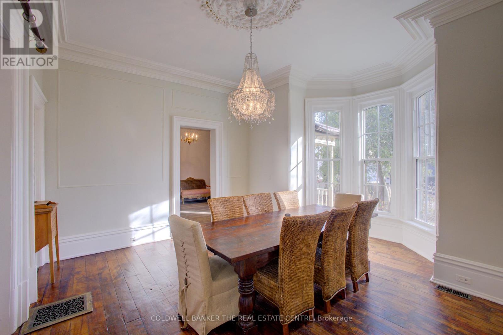 150 Wellington Street E, Wellington North, Ontario  N0G 2L2 - Photo 9 - X12362226