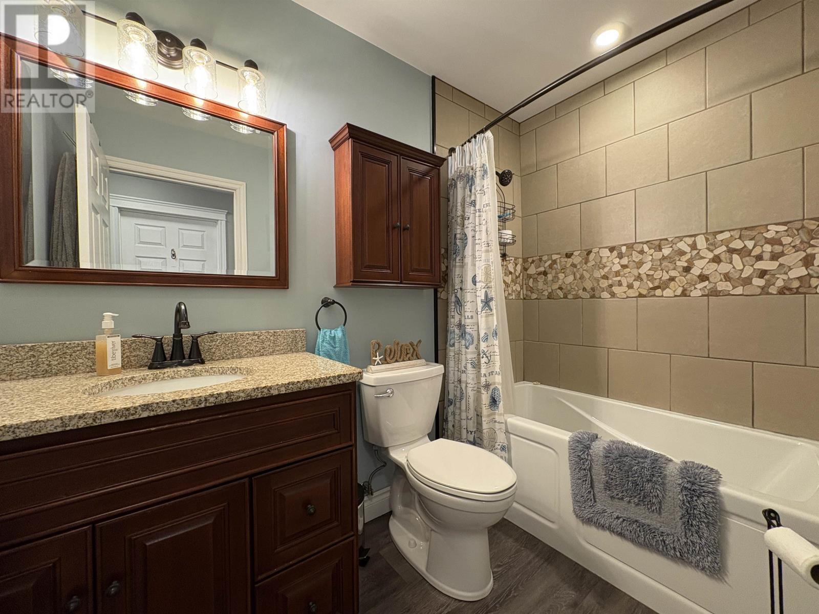 1702 Sunset Dr, Fort Frances, Ontario P9A 2V1 - Photo 27 - TB253215