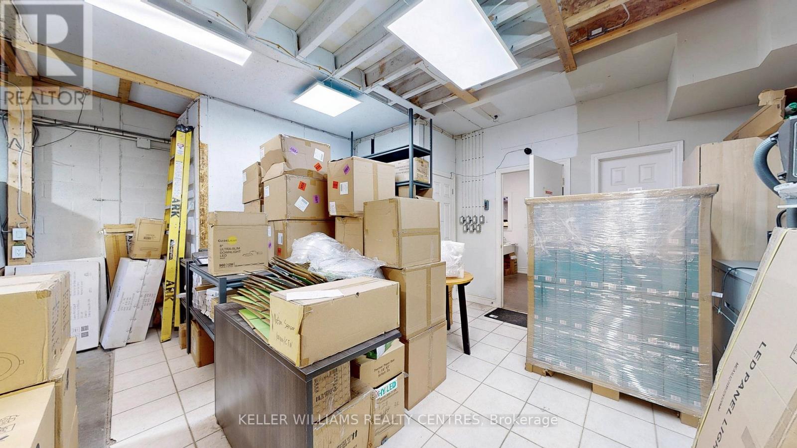 30 Main - 665 Millway Avenue, Vaughan, Ontario  L4K 3T8 - Photo 19 - N12483472