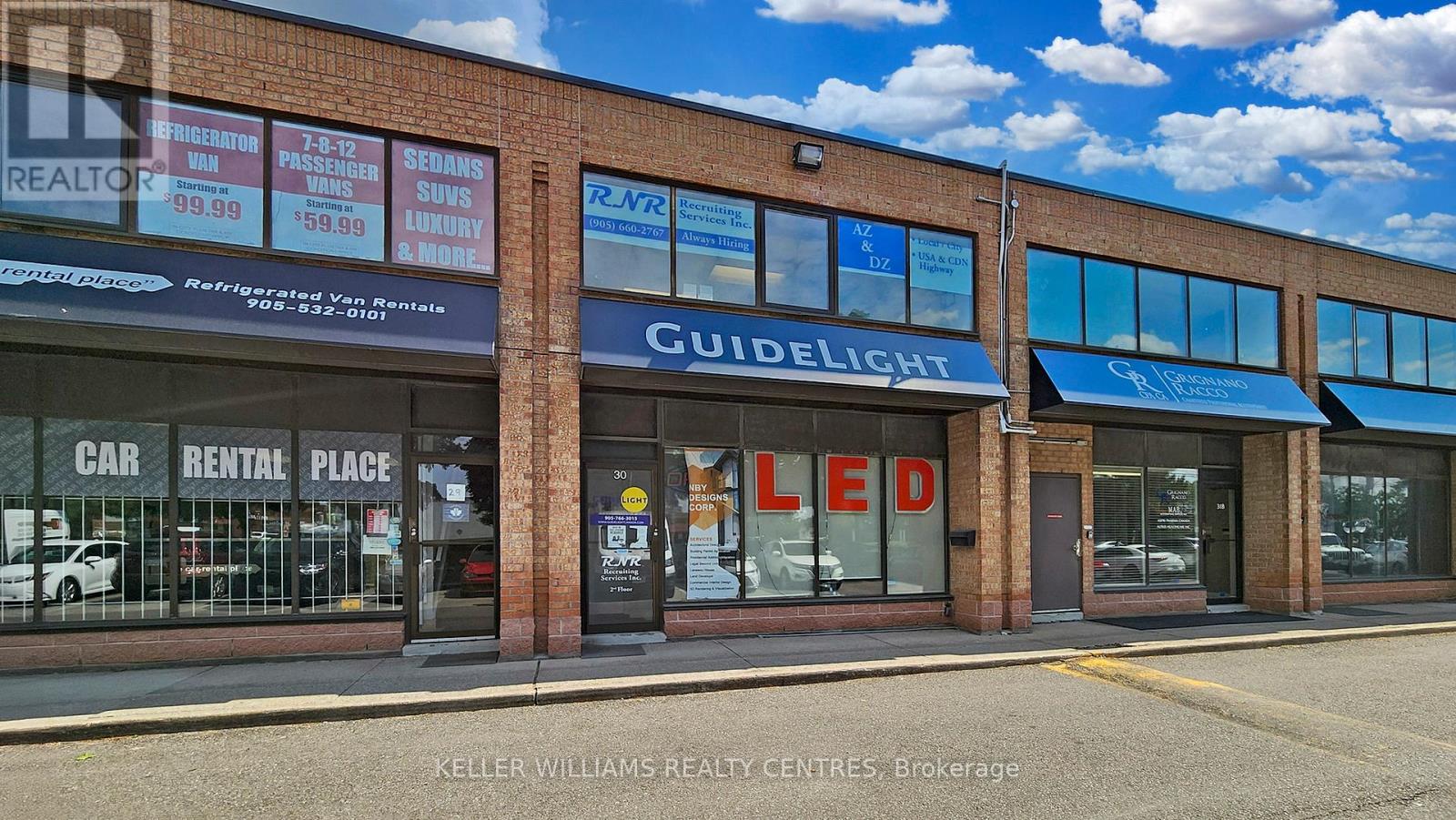30 Main - 665 Millway Avenue, Vaughan, Ontario  L4K 3T8 - Photo 3 - N12483472