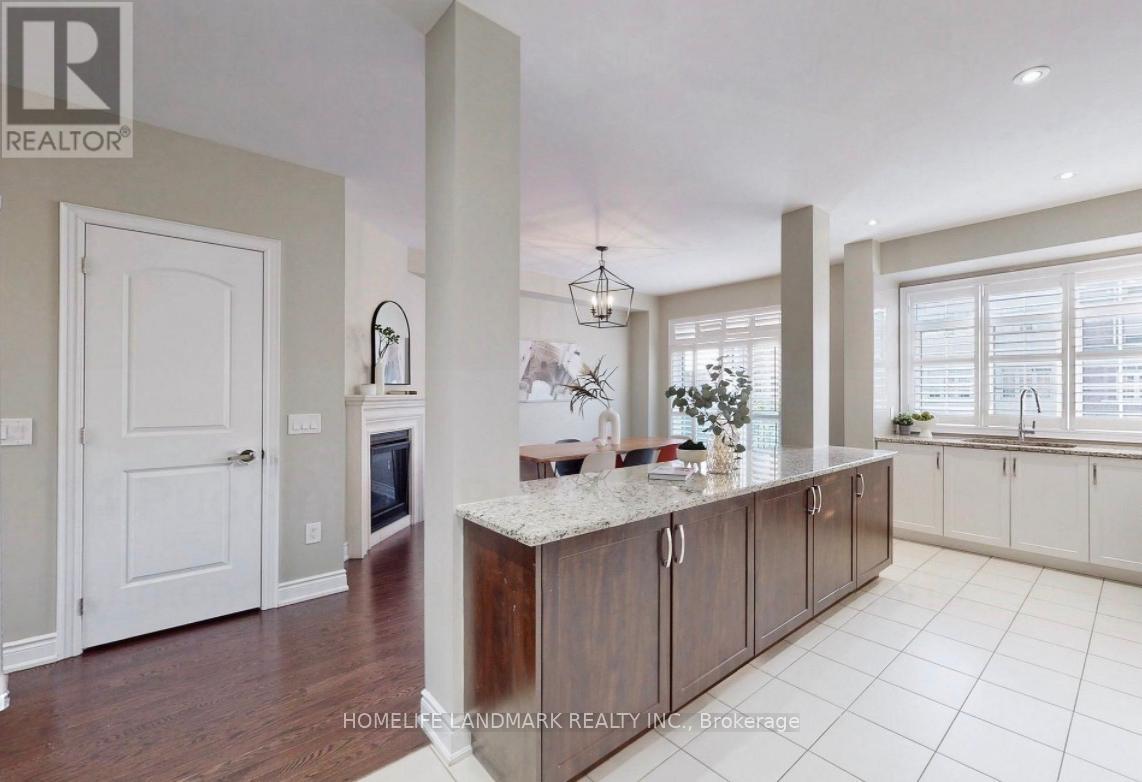 114 Puccini Drive, Richmond Hill, Ontario  L4E 0R5 - Photo 4 - N12483481