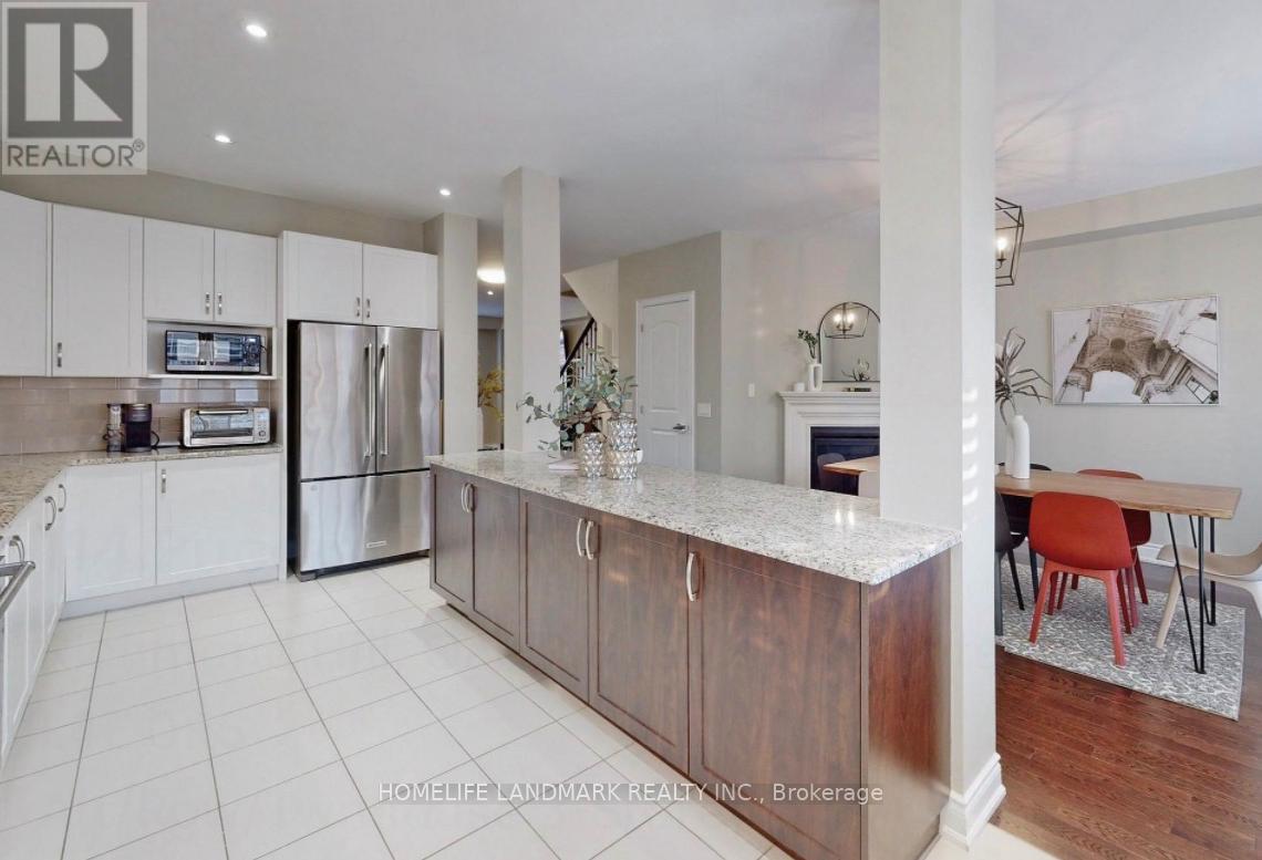 114 Puccini Drive, Richmond Hill, Ontario  L4E 0R5 - Photo 5 - N12483481