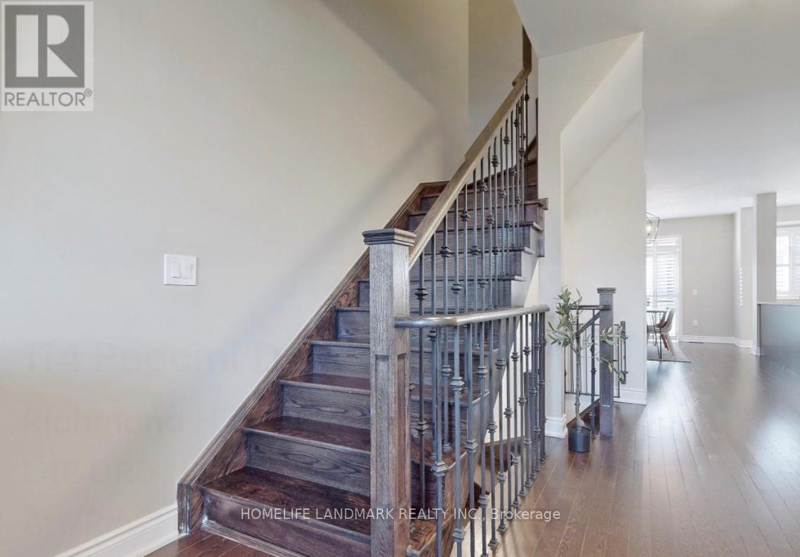 114 Puccini Drive, Richmond Hill, Ontario  L4E 0R5 - Photo 9 - N12483481