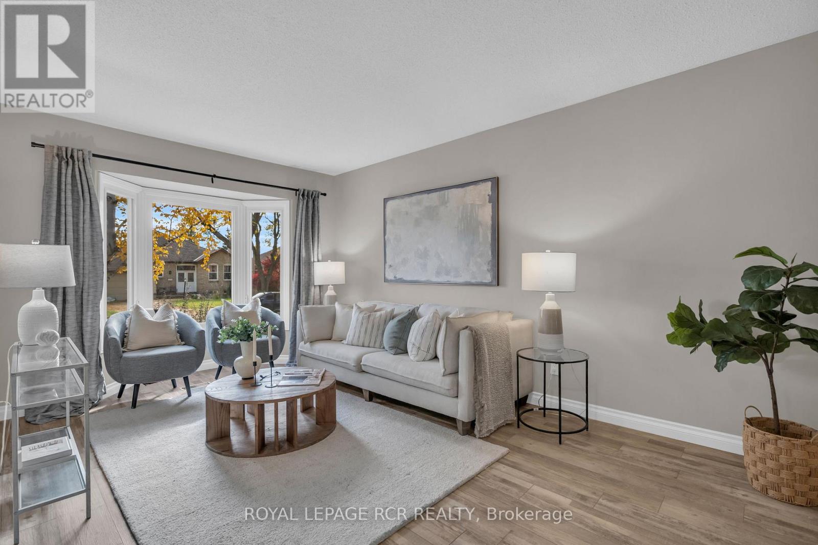 57 Closs Square, Aurora, Ontario  L4G 5H6 - Photo 6 - N12483500