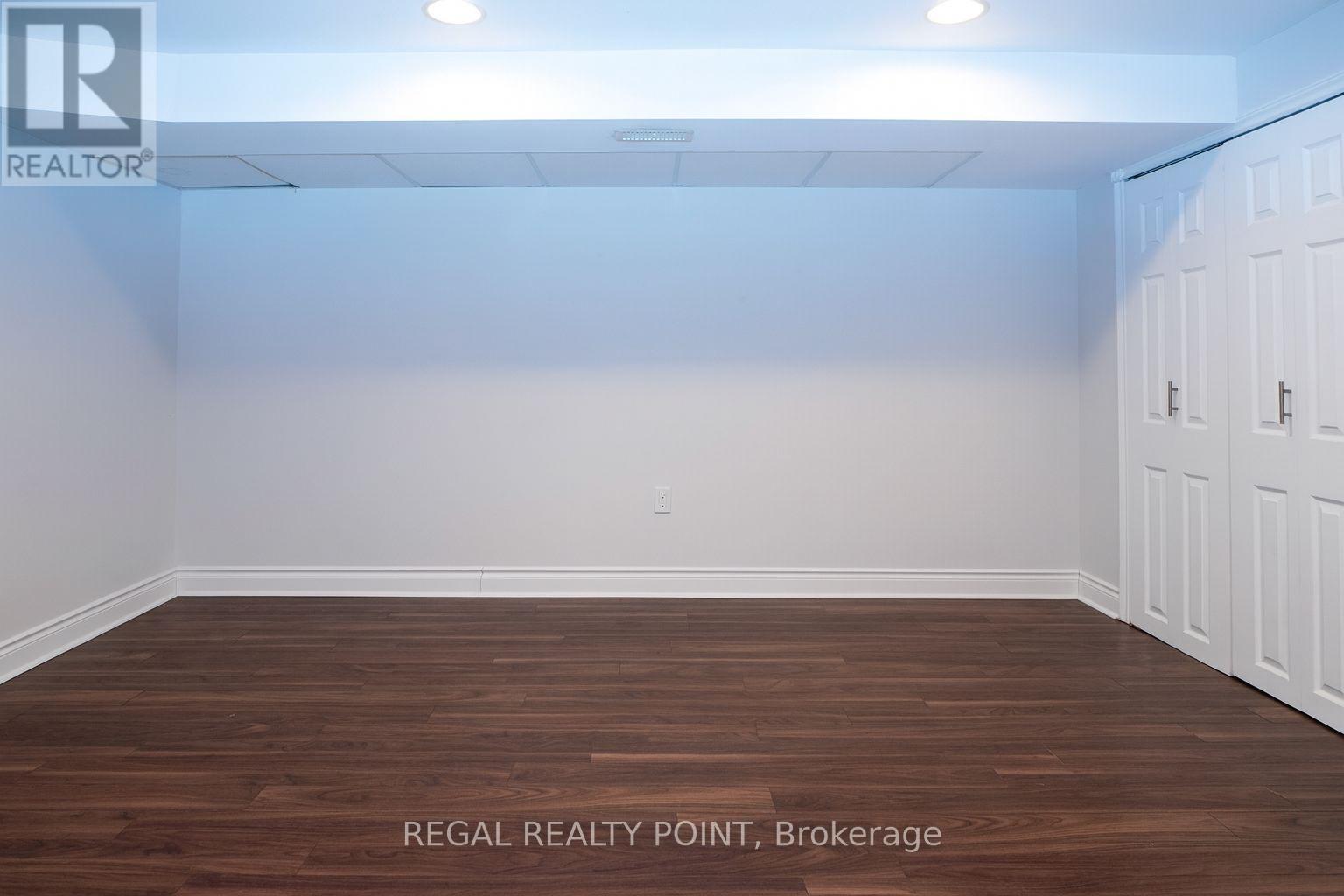 #basement - 14 Mandel Crescent, Richmond Hill, Ontario  L4C 9Z1 - Photo 4 - N12483509