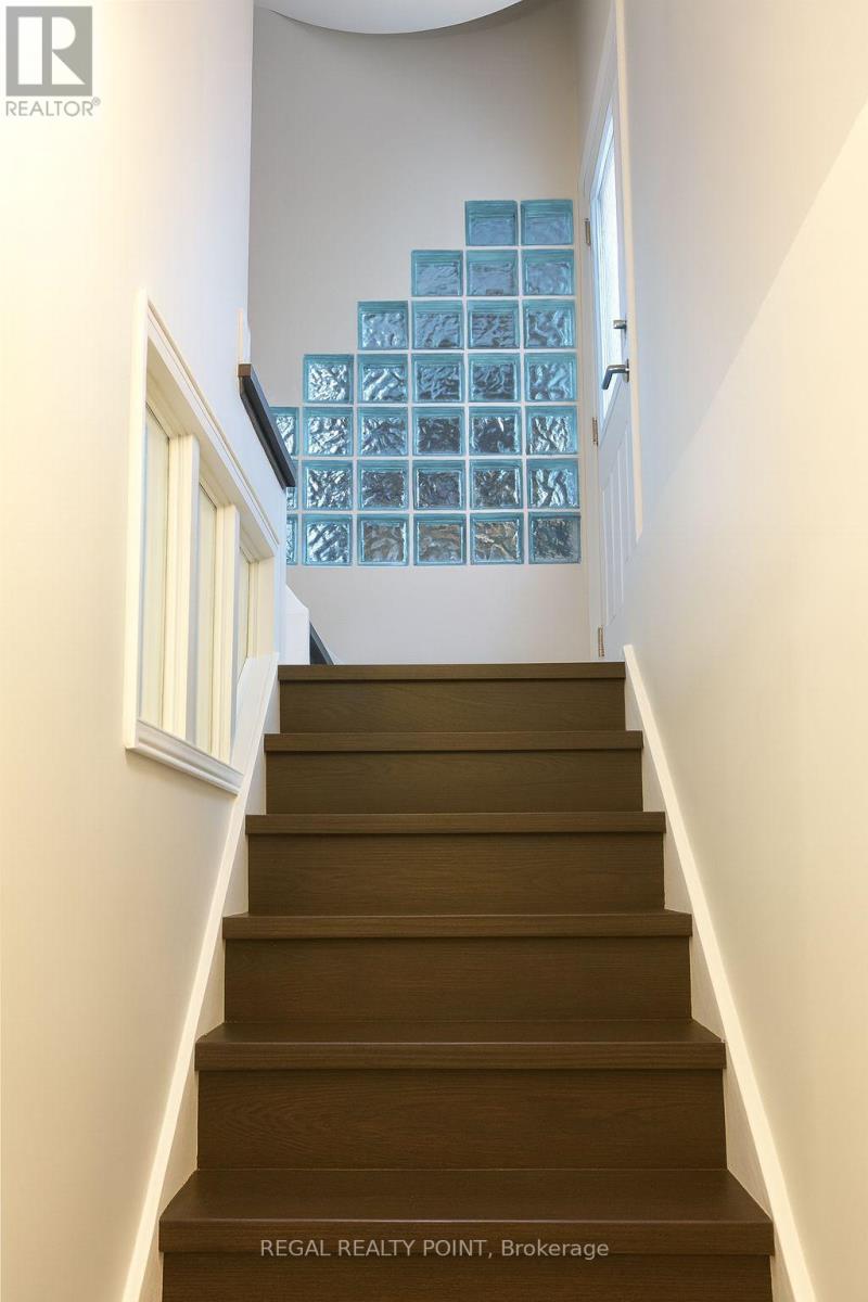 #basement - 14 Mandel Crescent, Richmond Hill, Ontario  L4C 9Z1 - Photo 9 - N12483509