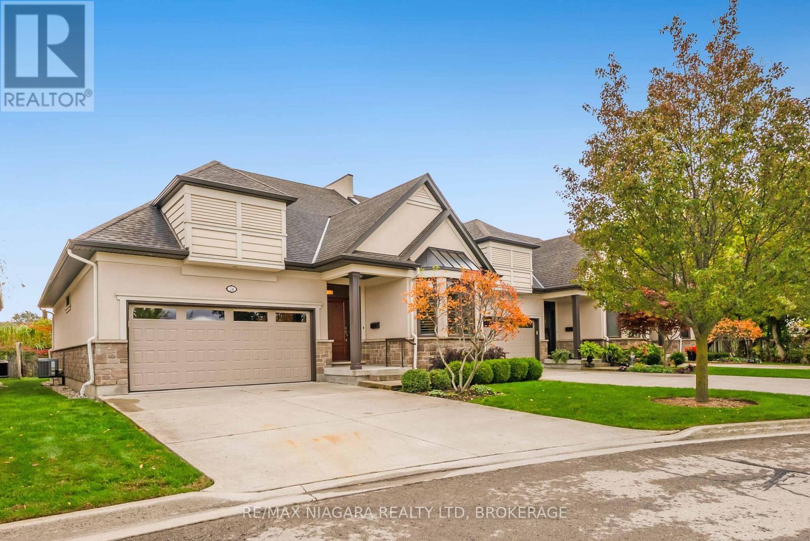 24 Emerald Common, St. Catharines (Lakeshore), Ontario  L2M 0A7 - Photo 2 - X12483562