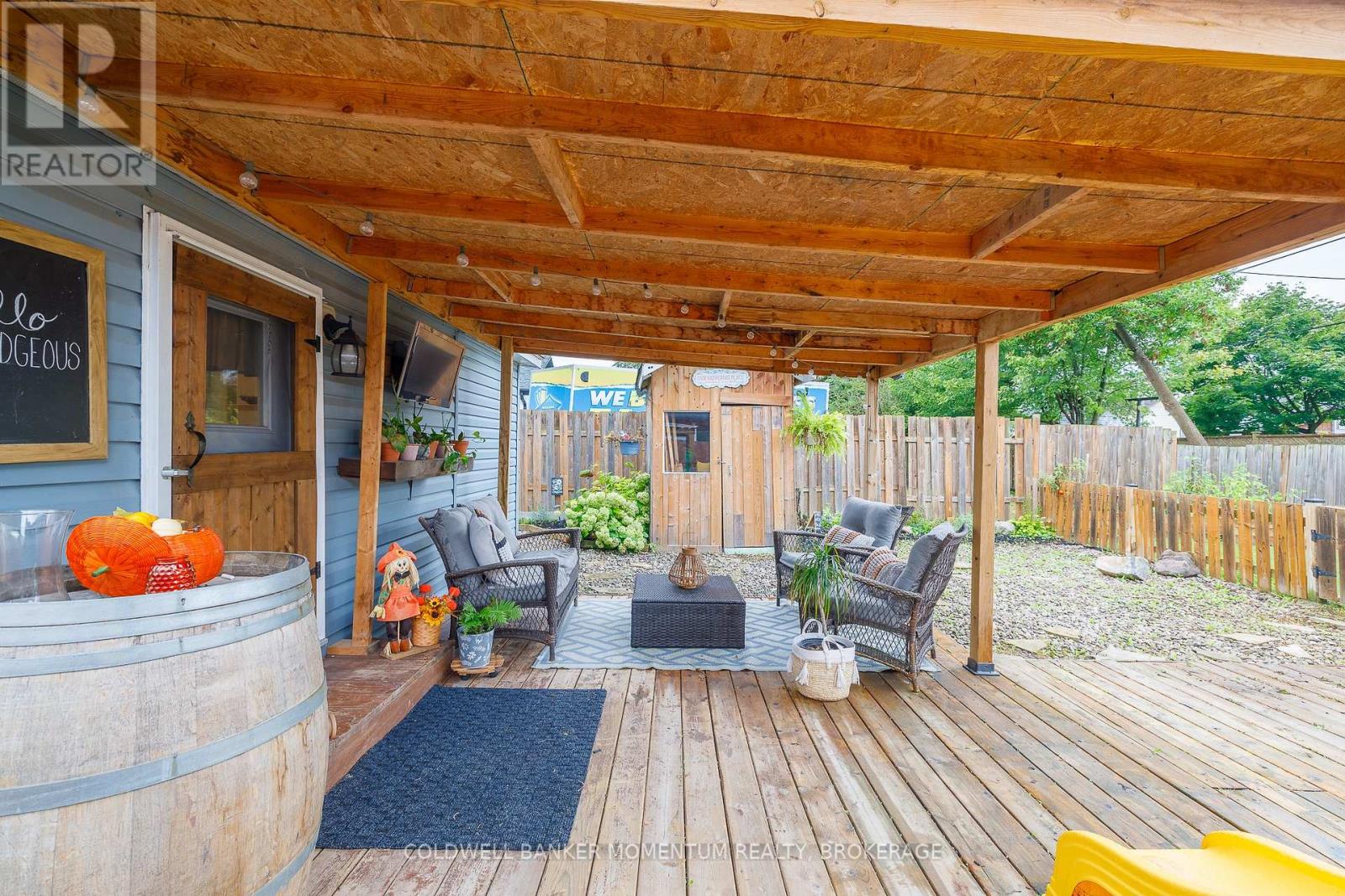 6151 Cadham Street, Niagara Falls, Ontario  L2G 3A3 - Photo 32 - X12483579