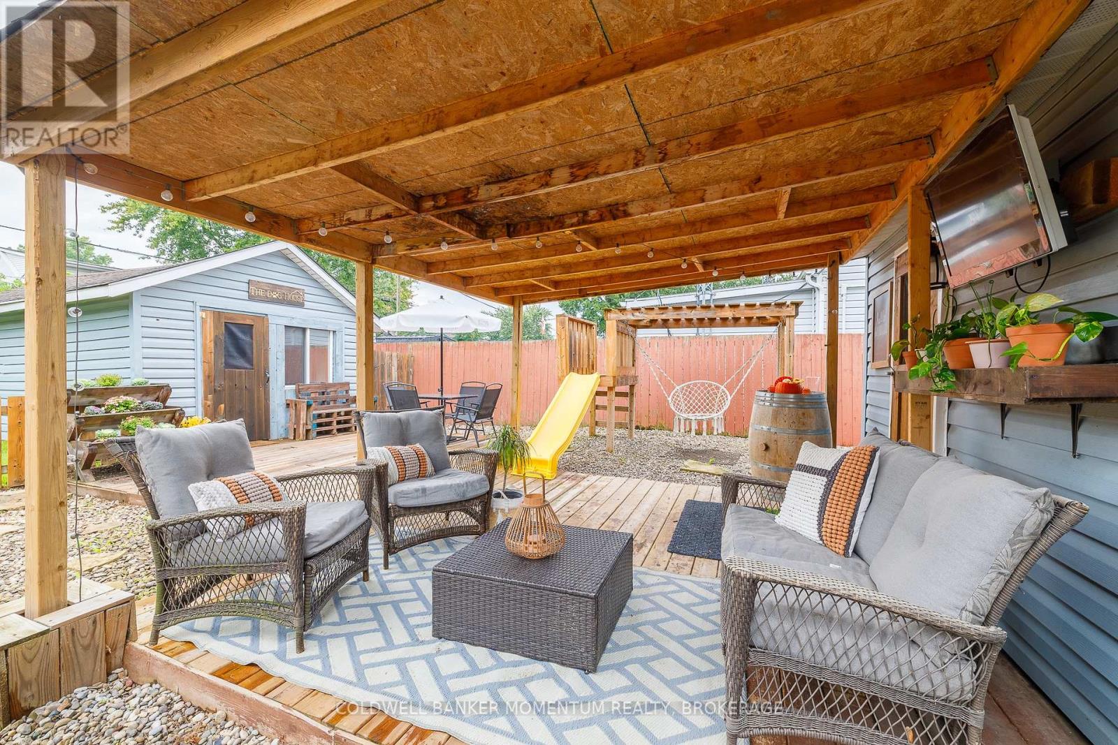 6151 Cadham Street, Niagara Falls, Ontario  L2G 3A3 - Photo 34 - X12483579