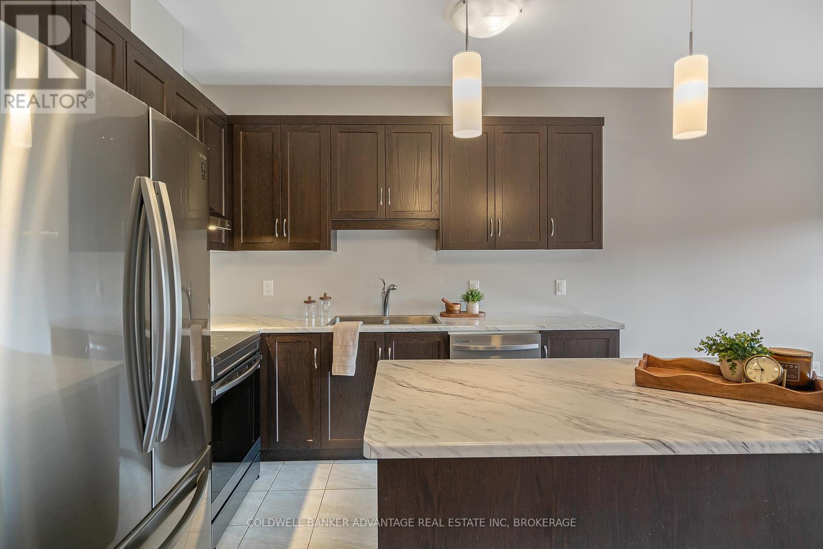 177 Louise Street, Welland, Ontario  L3B 0H8 - Photo 13 - X12483624