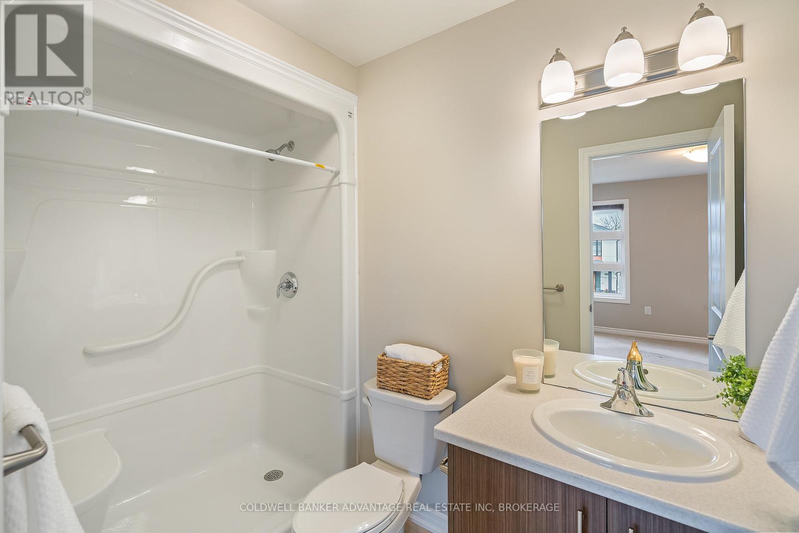177 Louise Street, Welland, Ontario  L3B 0H8 - Photo 24 - X12483624