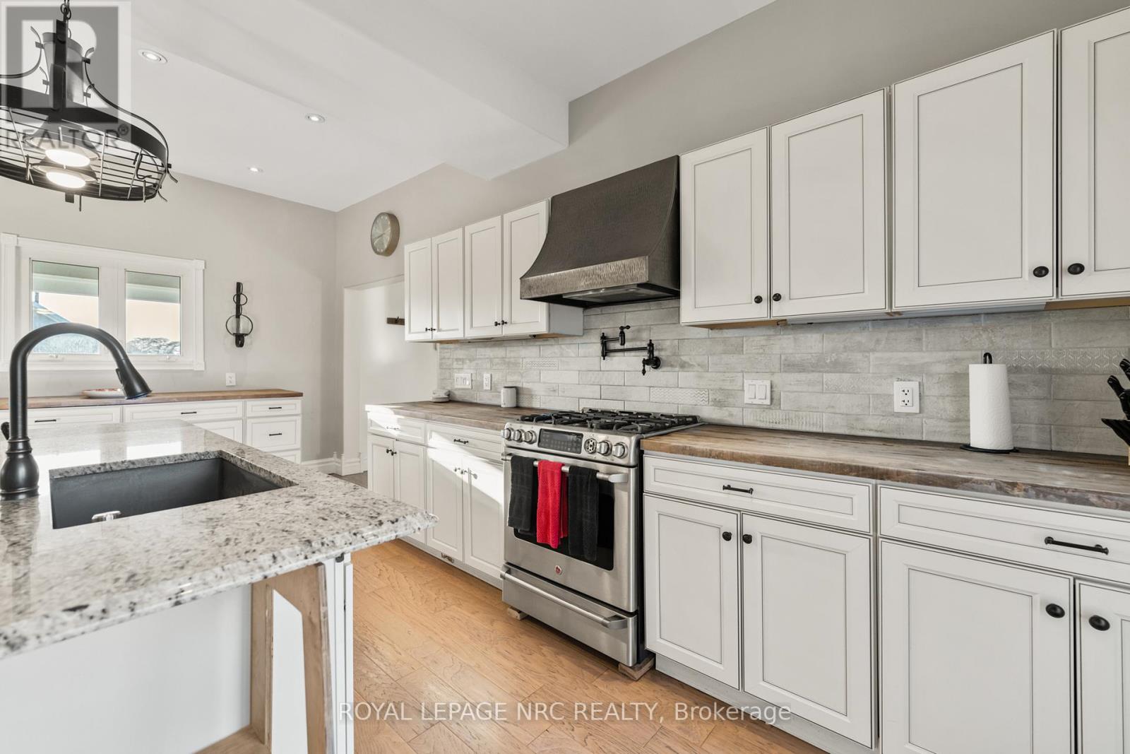 1 - 4692 Gilmore Road, Fort Erie, Ontario  L0S 1N0 - Photo 9 - X12483637