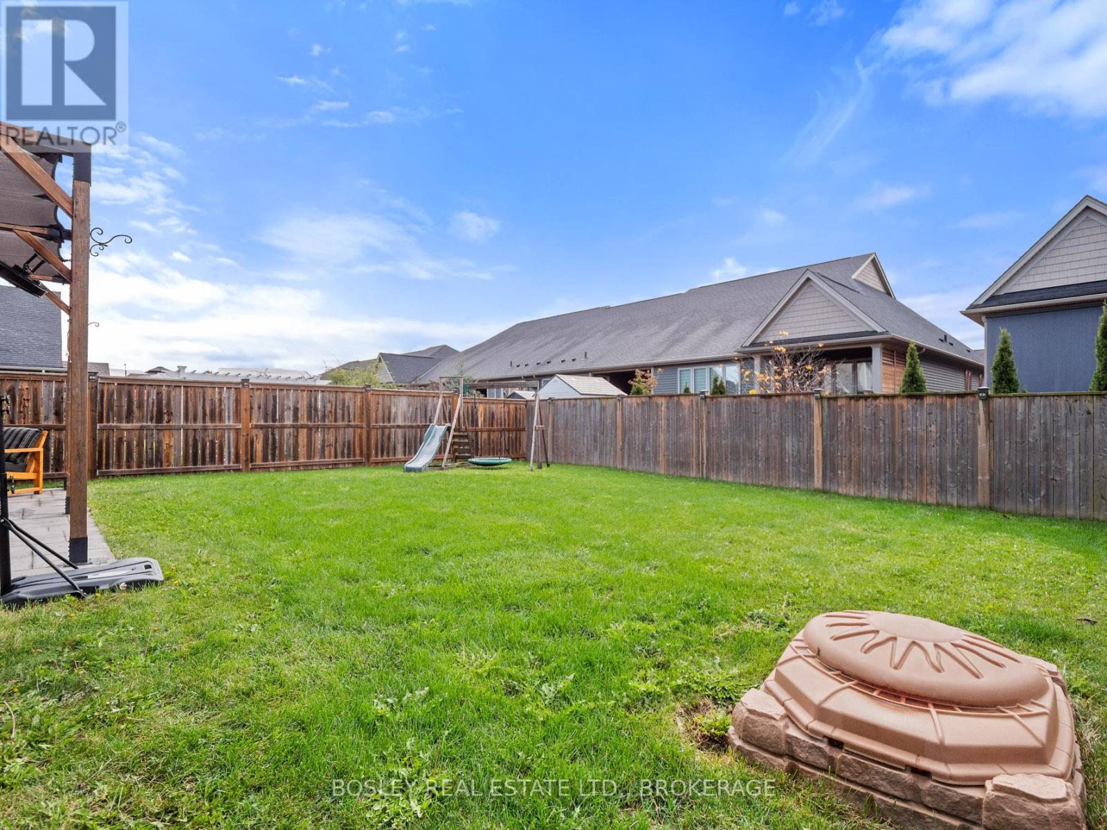 35 Mcfarland Street, Thorold, Ontario  L2V 0E5 - Photo 30 - X12483700