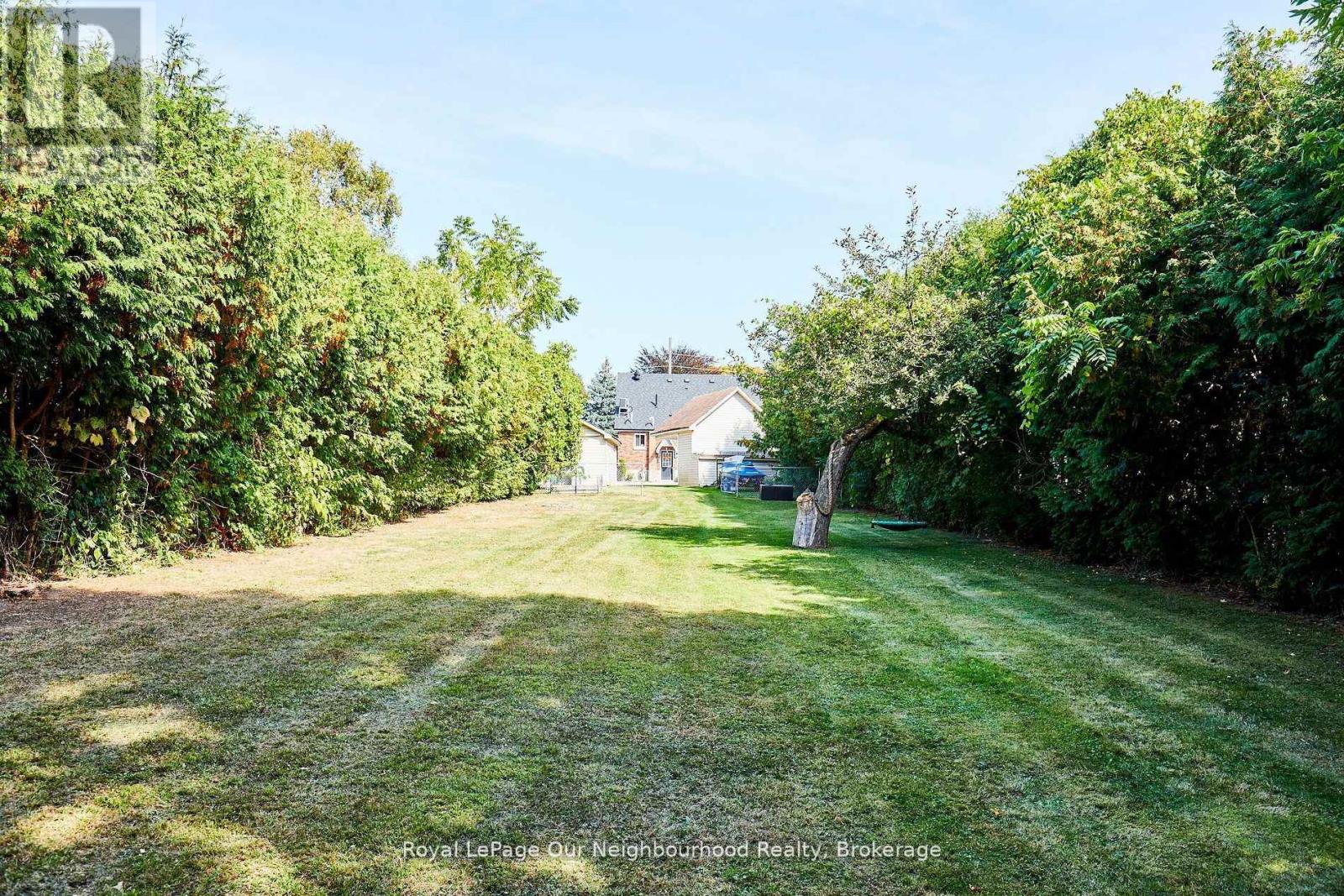 738 Simcoe Street N, Oshawa (Centennial), Ontario  L1G 4V8 - Photo 9 - E12483667