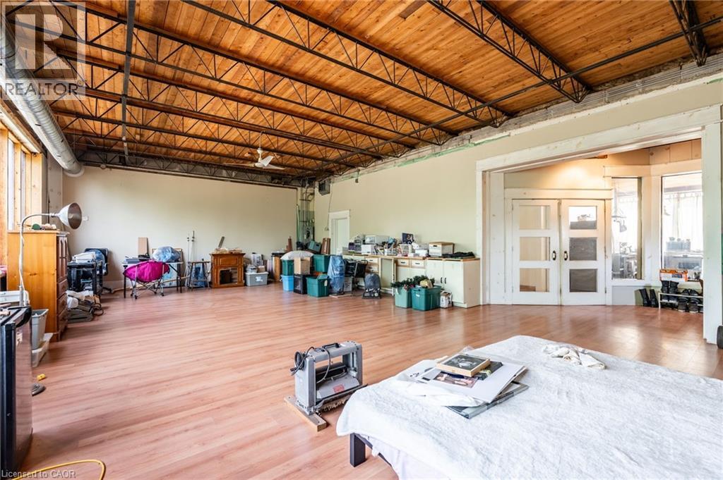 1090 Brock Road, Flamborough, Ontario  L9H 5E4 - Photo 8 - 40759324