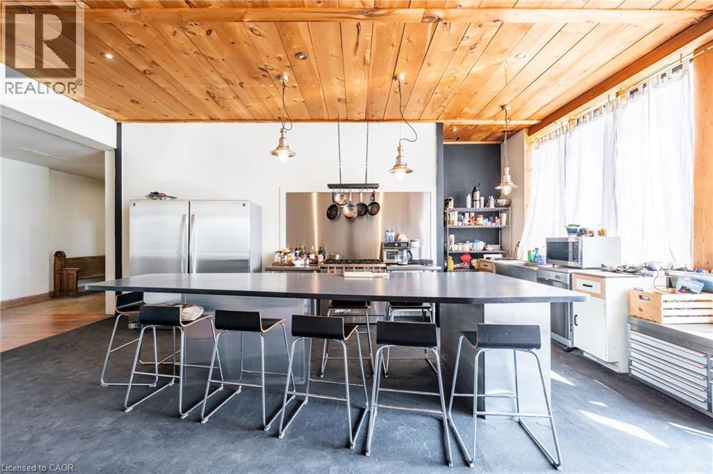 1090 Brock Road, Flamborough, Ontario  L9H 5E4 - Photo 10 - 40759324