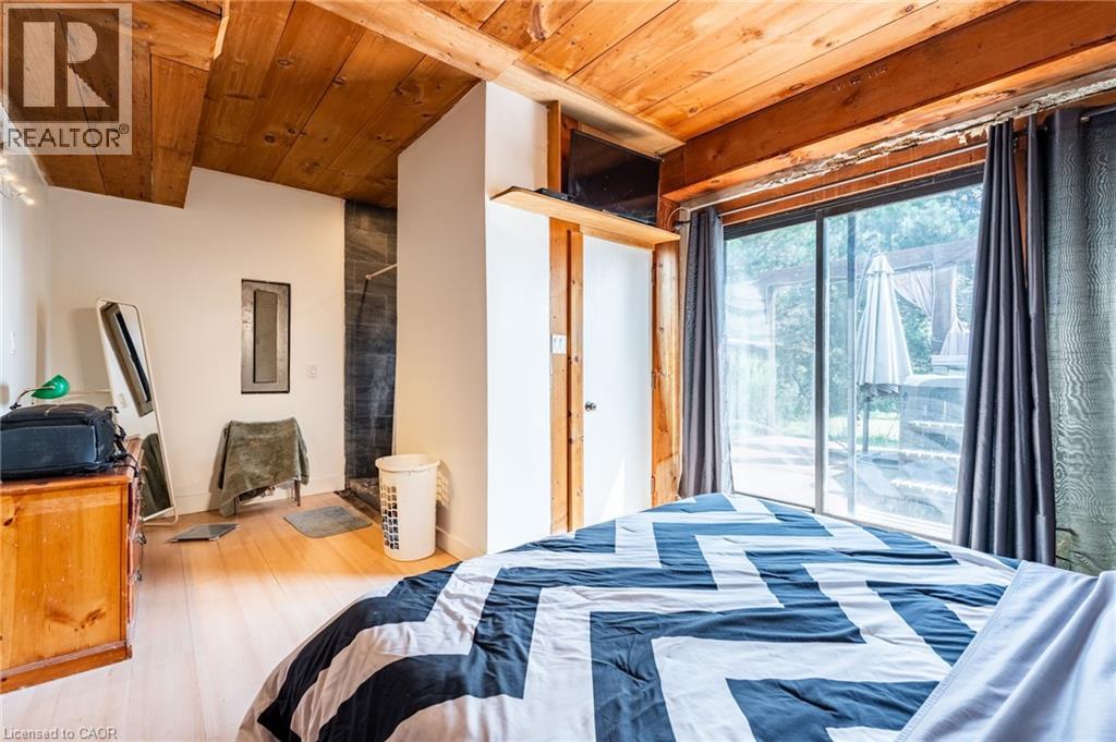 1090 Brock Road, Flamborough, Ontario  L9H 5E4 - Photo 21 - 40759324