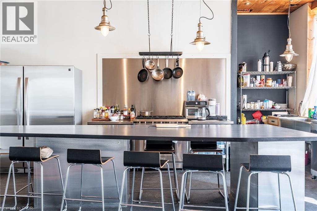 1090 Brock Road, Flamborough, Ontario  L9H 5E4 - Photo 11 - 40759324