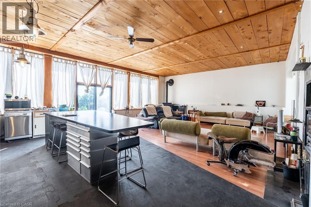 1090 Brock Road, Flamborough, Ontario  L9H 5E4 - Photo 9 - 40759324