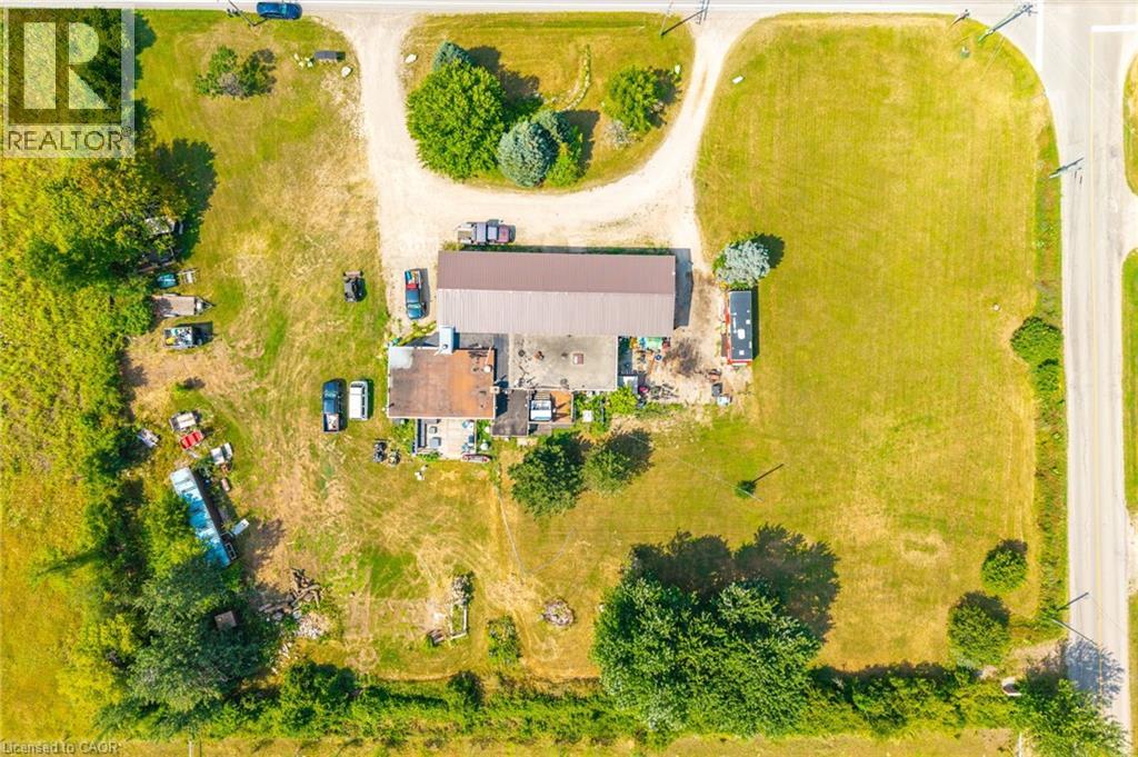 1090 Brock Road, Flamborough, Ontario  L9H 5E4 - Photo 34 - 40759324