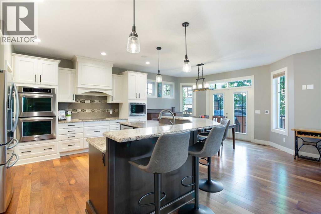 Property at 102 Cooperstown Lane SW image 3