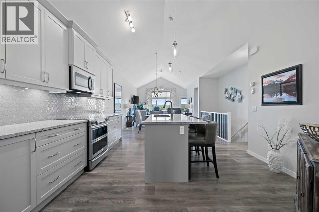 102, 55 Fireside Circle, Cochrane, Alberta  T4C 2P5 - Photo 2 - A2260842