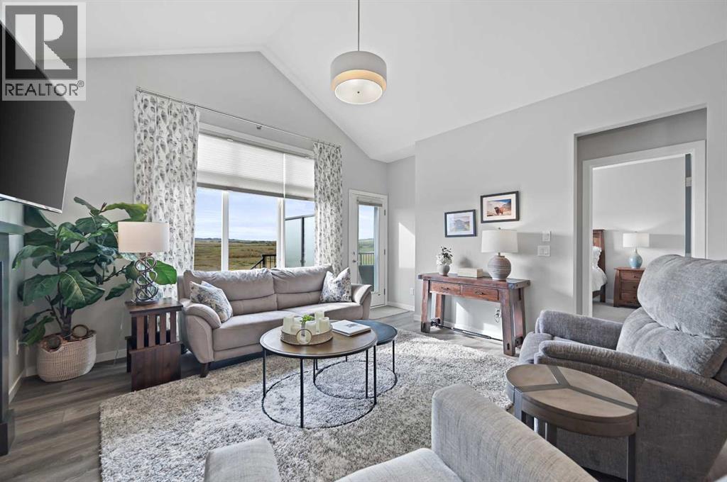 102, 55 Fireside Circle, Cochrane, Alberta  T4C 2P5 - Photo 3 - A2260842