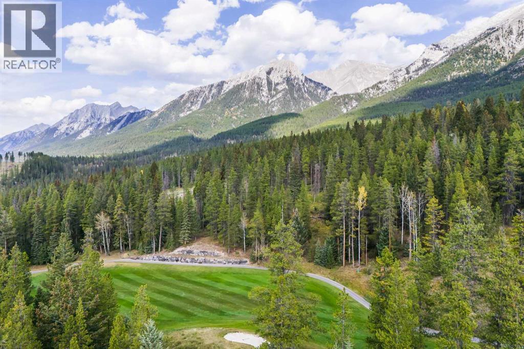 153, 13 Aspen Glen, Canmore, Alberta  T1W 1A6 - Photo 18 - A2261137