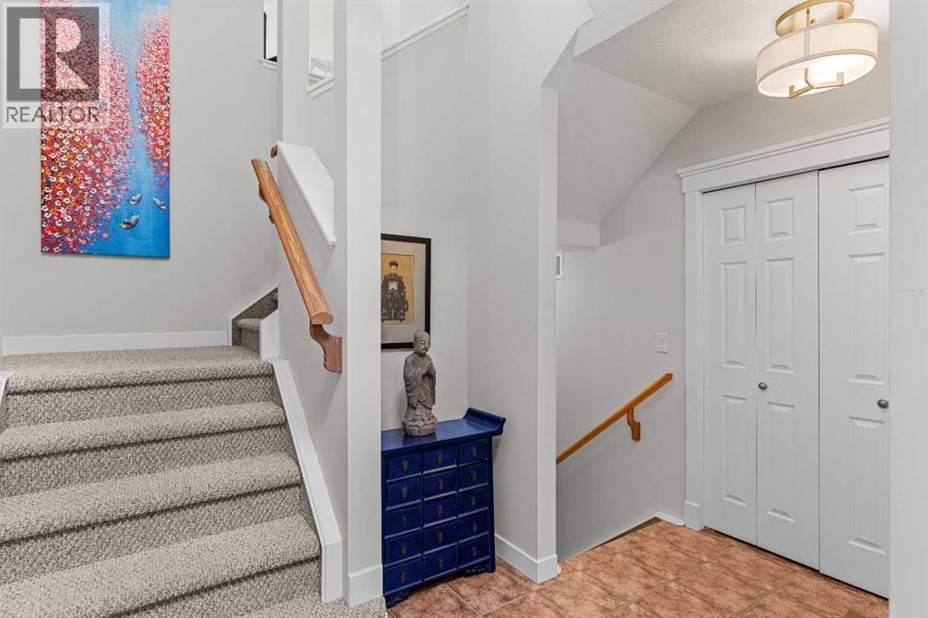 153, 13 Aspen Glen, Canmore, Alberta  T1W 1A6 - Photo 6 - A2261137