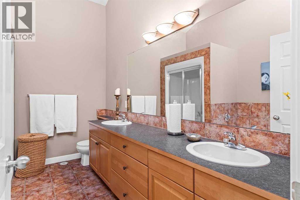 153, 13 Aspen Glen, Canmore, Alberta  T1W 1A6 - Photo 40 - A2261137