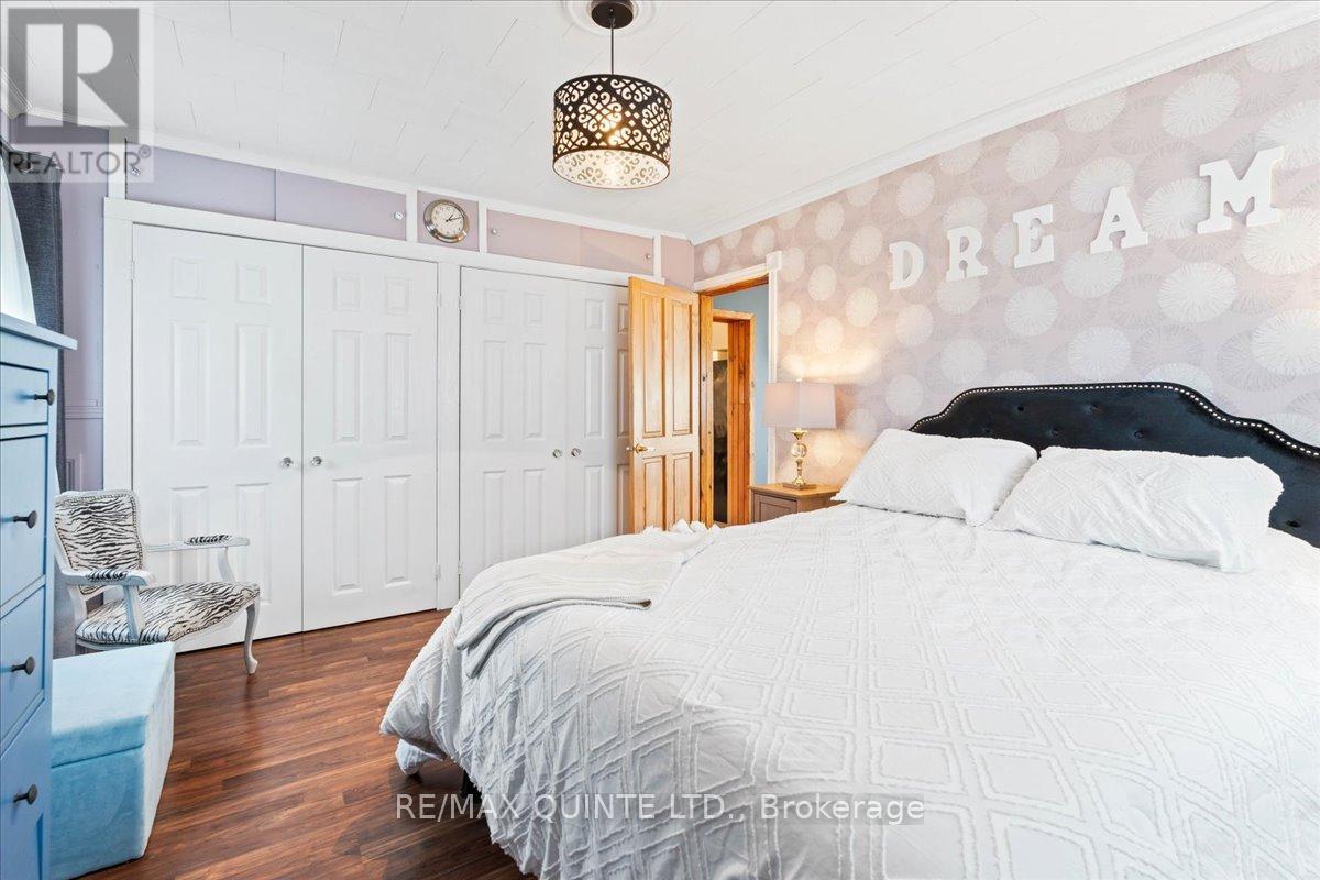 488 Mudcat Road, Belleville (Thurlow Ward), Ontario  K0K 2B0 - Photo 12 - X12483682