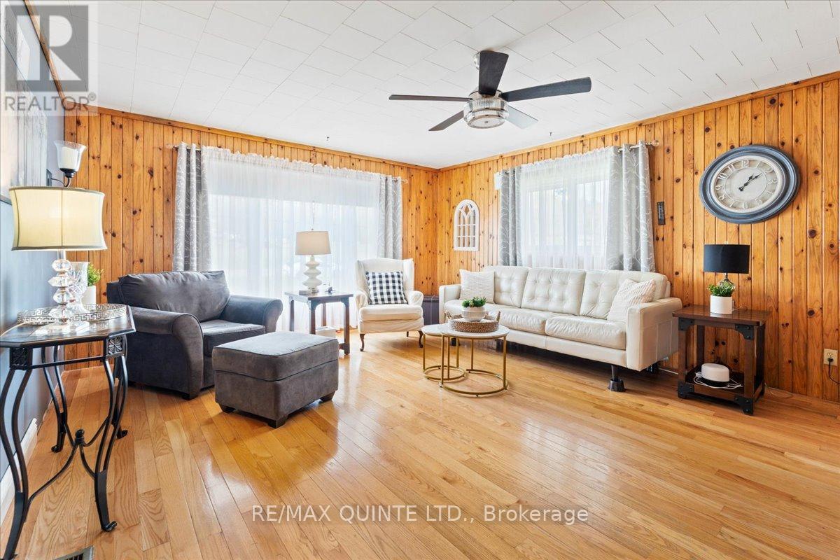 488 Mudcat Road, Belleville (Thurlow Ward), Ontario  K0K 2B0 - Photo 9 - X12483682