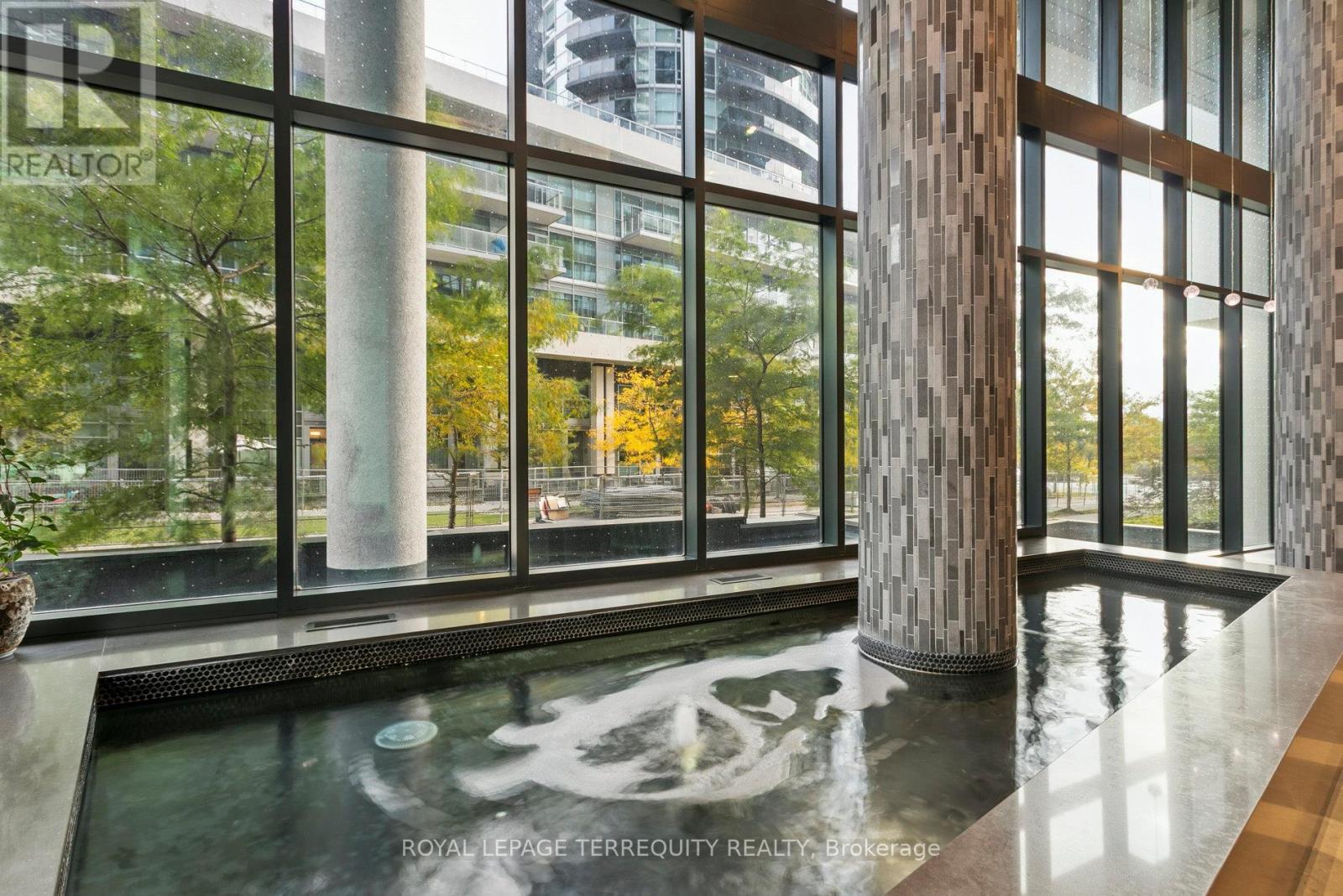 1402 - 39 Annie Craig Drive, Toronto, Ontario  M8V 0H1 - Photo 10 - W12483482