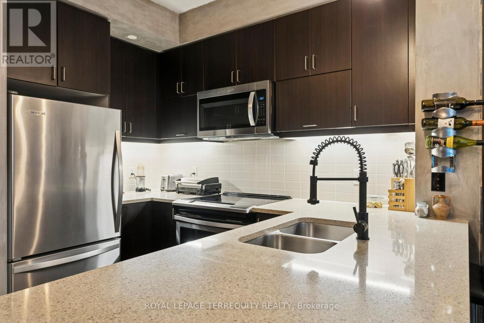 1402 - 39 Annie Craig Drive, Toronto, Ontario  M8V 0H1 - Photo 22 - W12483482