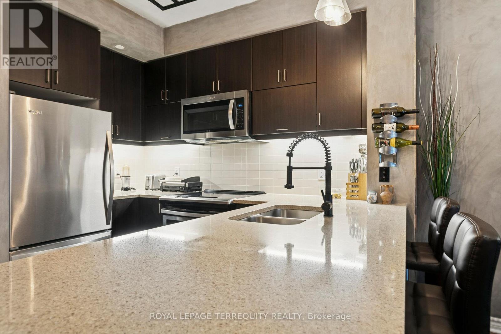 1402 - 39 Annie Craig Drive, Toronto, Ontario  M8V 0H1 - Photo 26 - W12483482