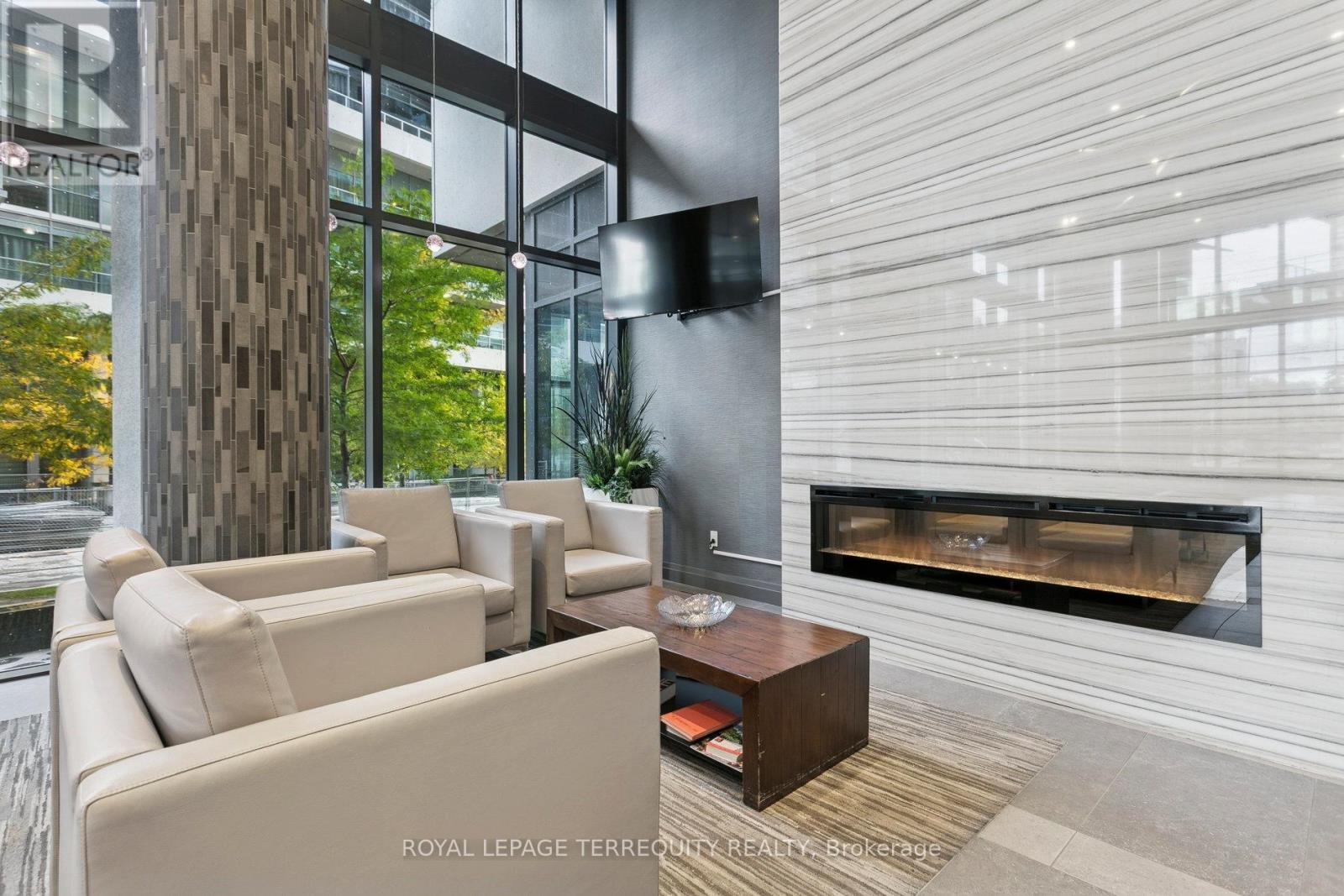 1402 - 39 Annie Craig Drive, Toronto, Ontario  M8V 0H1 - Photo 8 - W12483482