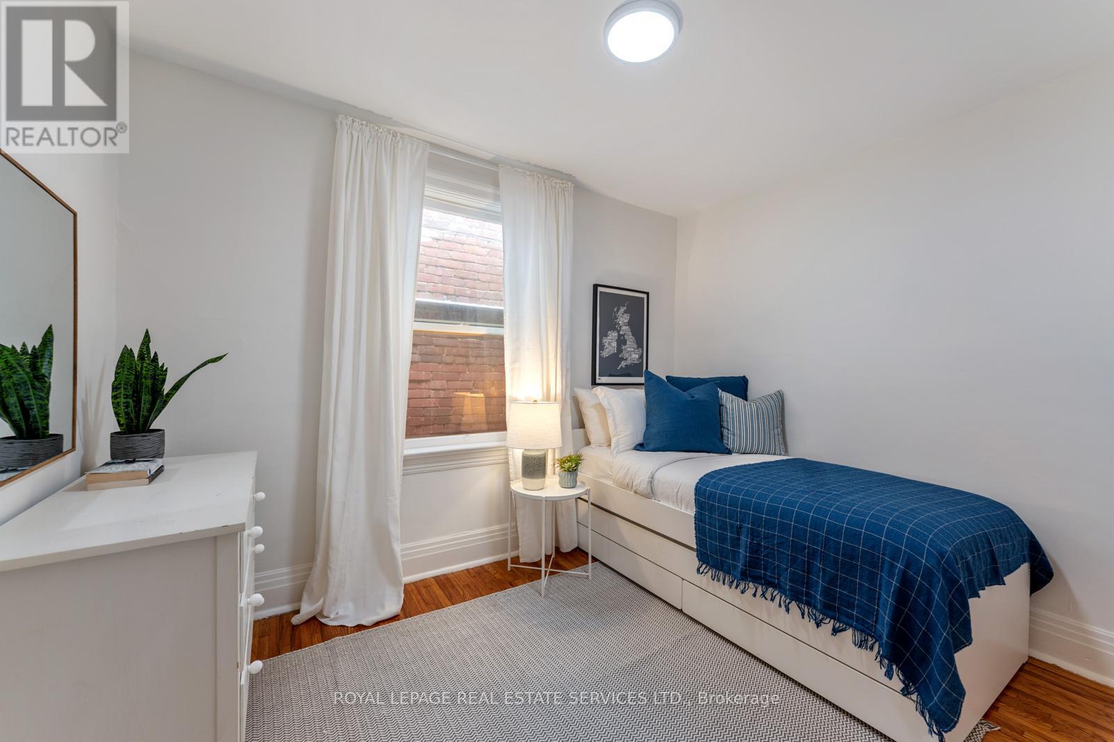 466 Beresford Avenue, Toronto, Ontario  M6S 3B7 - Photo 22 - W12483502