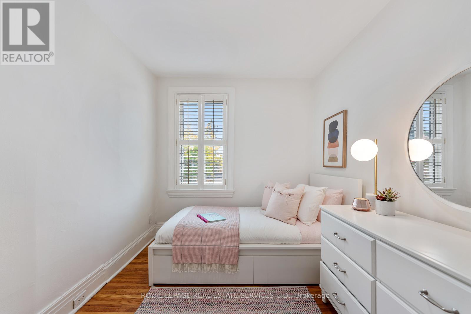 466 Beresford Avenue, Toronto, Ontario  M6S 3B7 - Photo 24 - W12483502