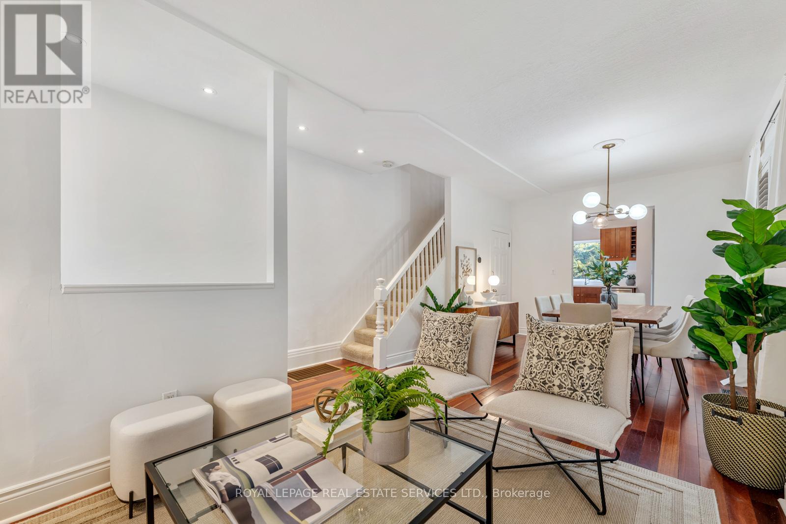 466 Beresford Avenue, Toronto, Ontario  M6S 3B7 - Photo 9 - W12483502
