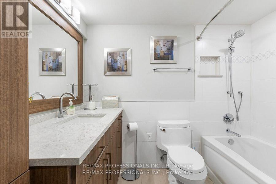 E5 - 296 Mill Road, Toronto, Ontario  M9C 4X8 - Photo 19 - W12483538