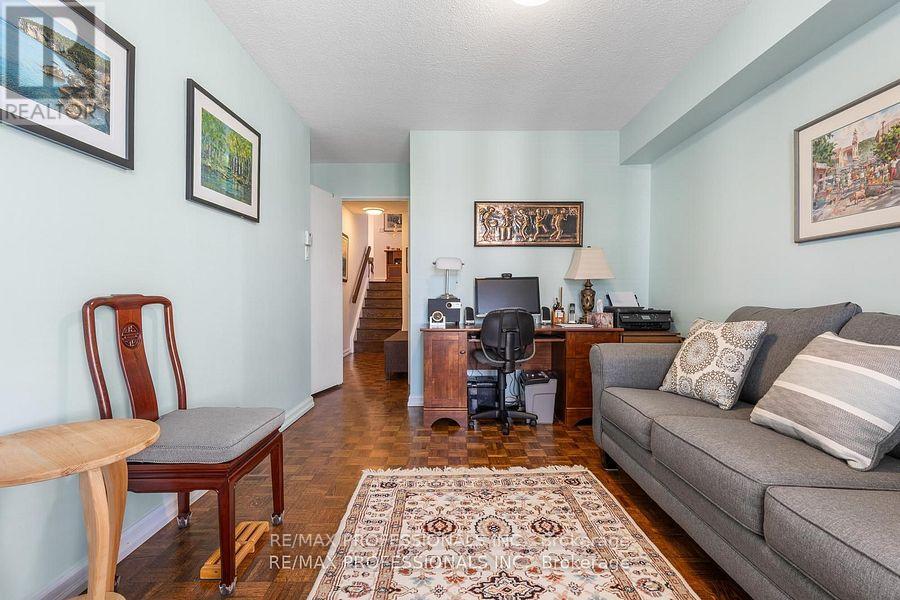 E5 - 296 Mill Road, Toronto, Ontario  M9C 4X8 - Photo 21 - W12483538