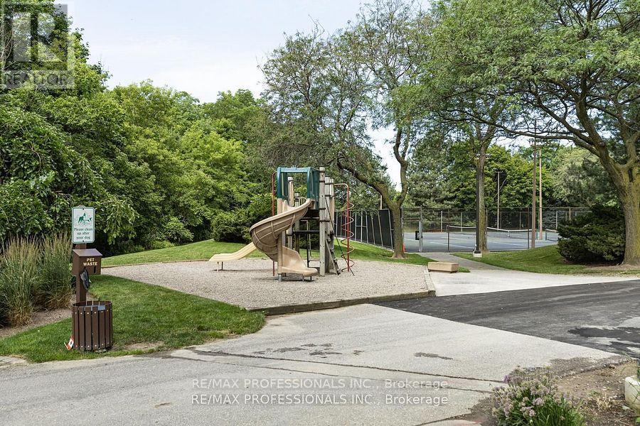 E5 - 296 Mill Road, Toronto, Ontario  M9C 4X8 - Photo 32 - W12483538