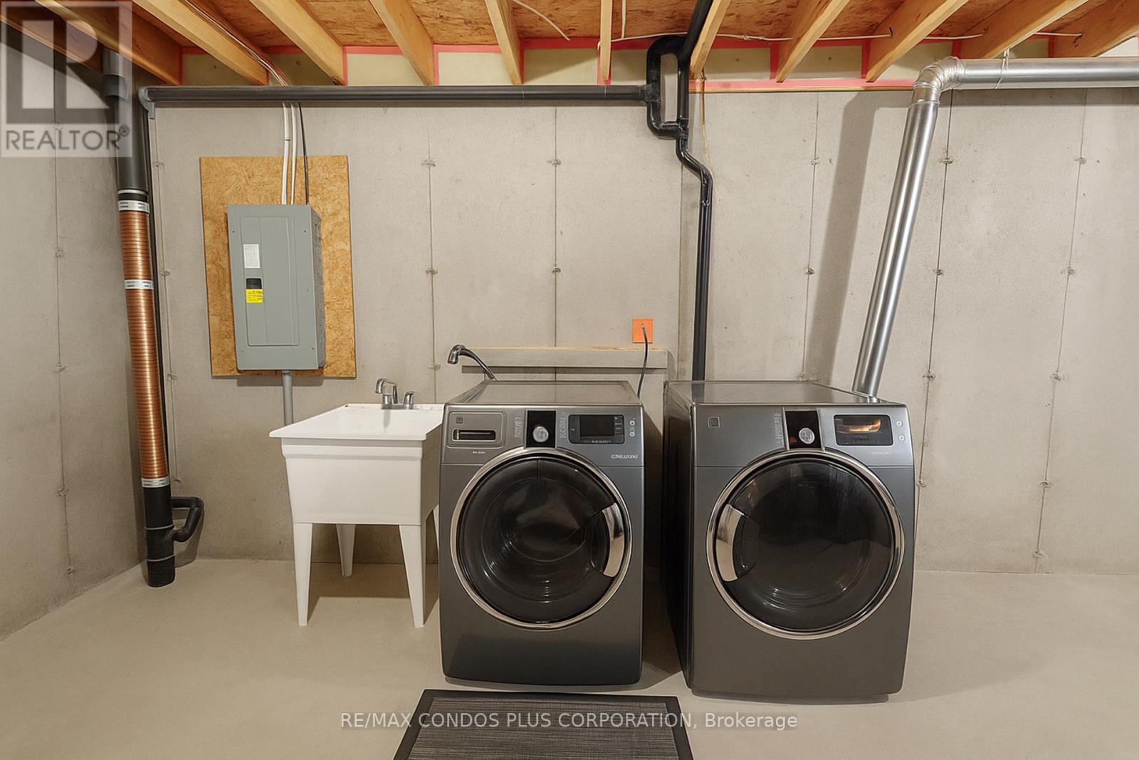 4 - 1491 Plains Road W, Burlington, Ontario  L7T 4H1 - Photo 33 - W12483549