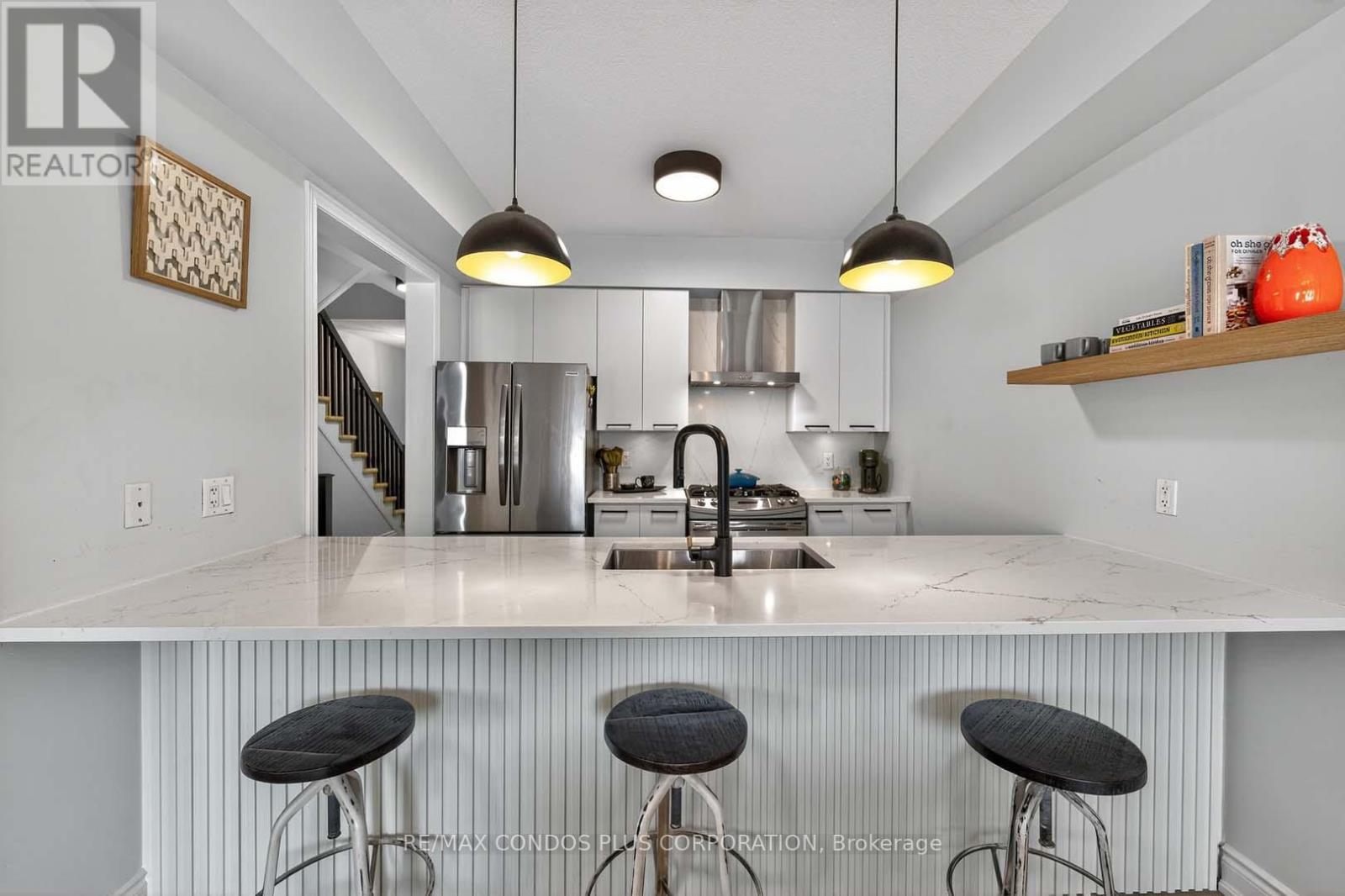 4 - 1491 Plains Road W, Burlington, Ontario  L7T 4H1 - Photo 6 - W12483549
