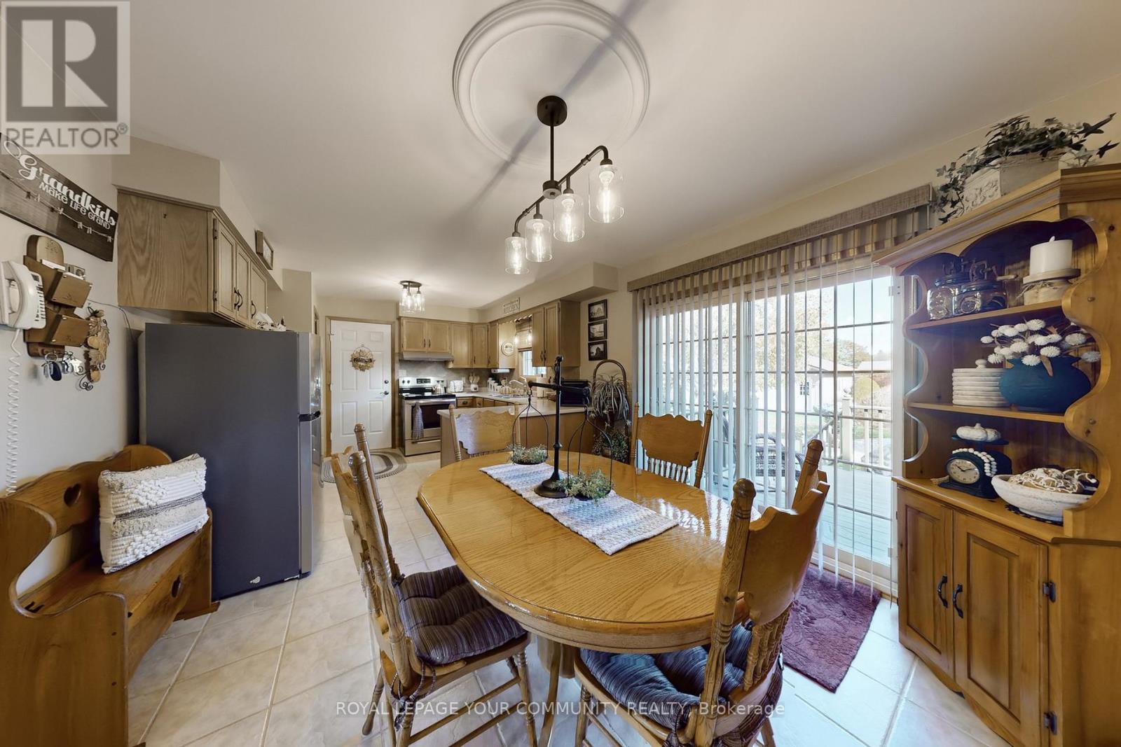 30 Grant Drive, Kawartha Lakes, Ontario  K0M 2M0 - Photo 15 - X12483495