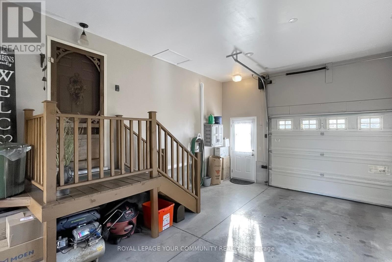 30 Grant Drive, Kawartha Lakes, Ontario  K0M 2M0 - Photo 34 - X12483495