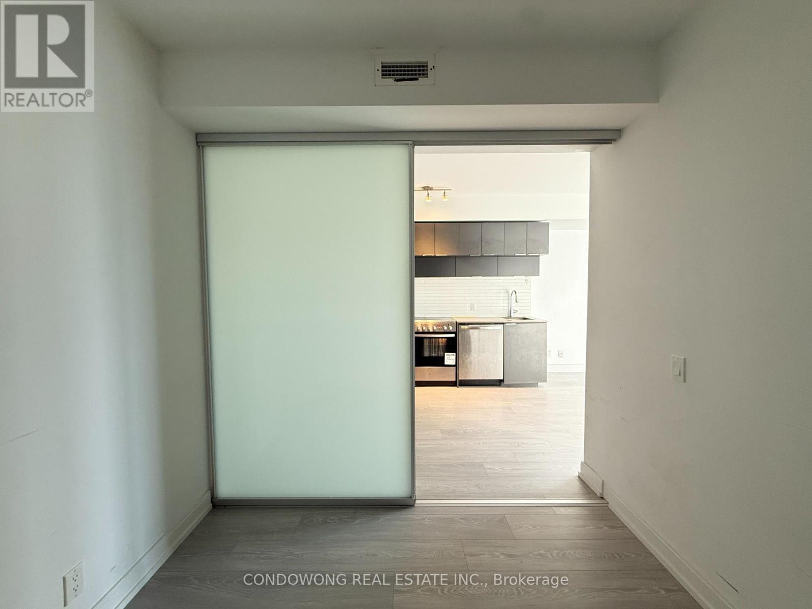 2809 - 181 Dundas Street E, Toronto, Ontario  M5A 0N5 - Photo 6 - C12468638
