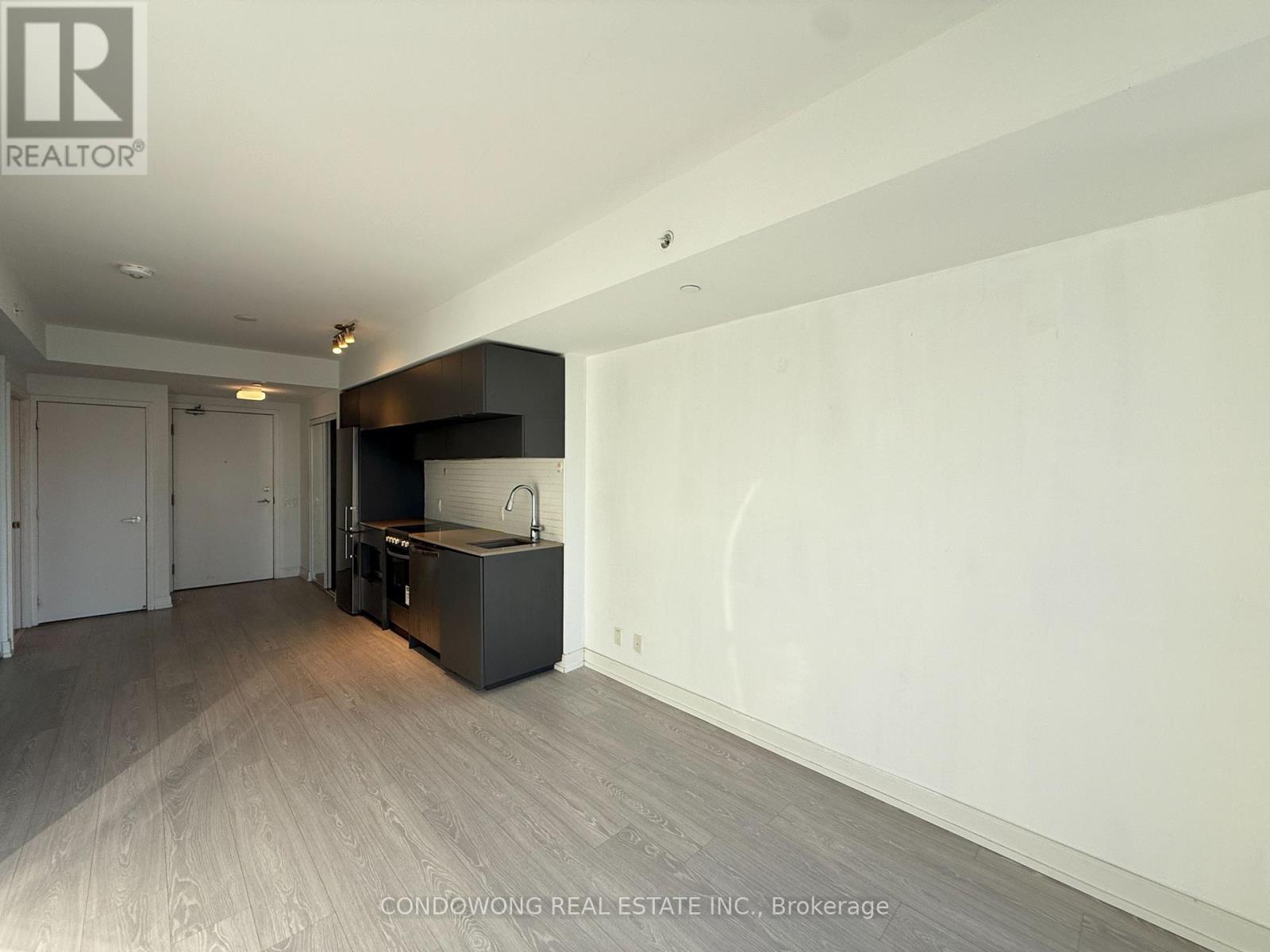 2809 - 181 Dundas Street E, Toronto, Ontario  M5A 0N5 - Photo 3 - C12468638